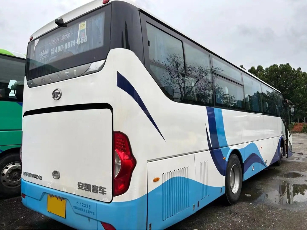 HFF6119 Autobús de lujo de 51 asientos con gran espacio para el equipaje, motor diesel trasero, conducción por la izquierda