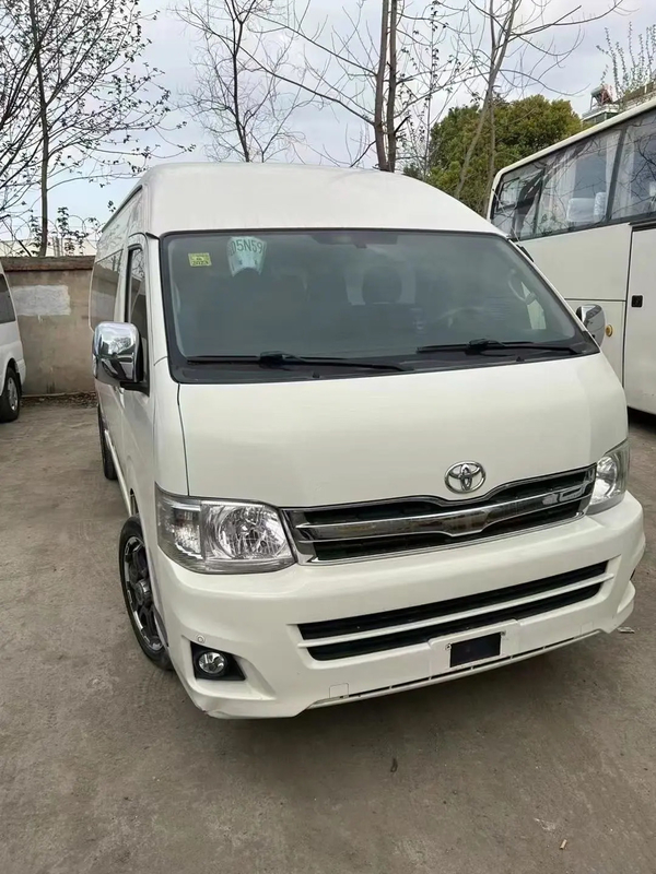 Hiace 13 asientos 4 puertas con tracción delantera con motor de gasolina confort y sin accidentes minibús de segunda mano