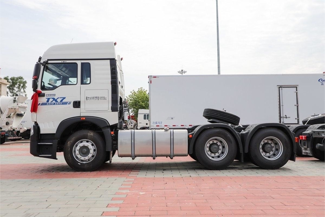 Howo camiones tractor 12Gear 6*4 diez llantas 460 CV 6 cilindros motor diesel de fila única Semi