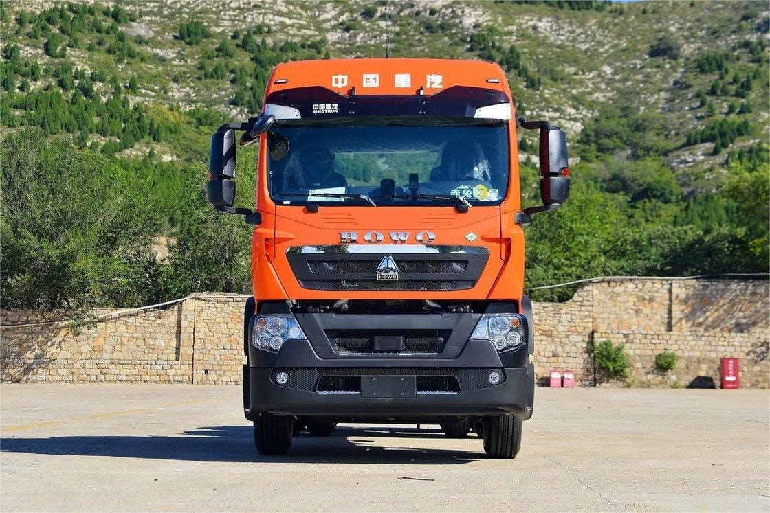 480HP HOWO Tractor Nacional VI de emisión estándar deflector trasero doble eje GNL