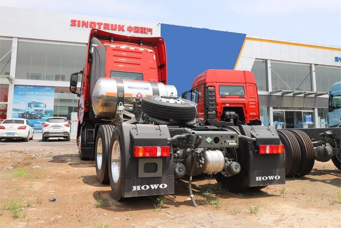 HOWO Camión pesado 530 caballos de fuerza 6X4 Nacional VI GNL Tractor Camión Sábana lateral Deflector de aire