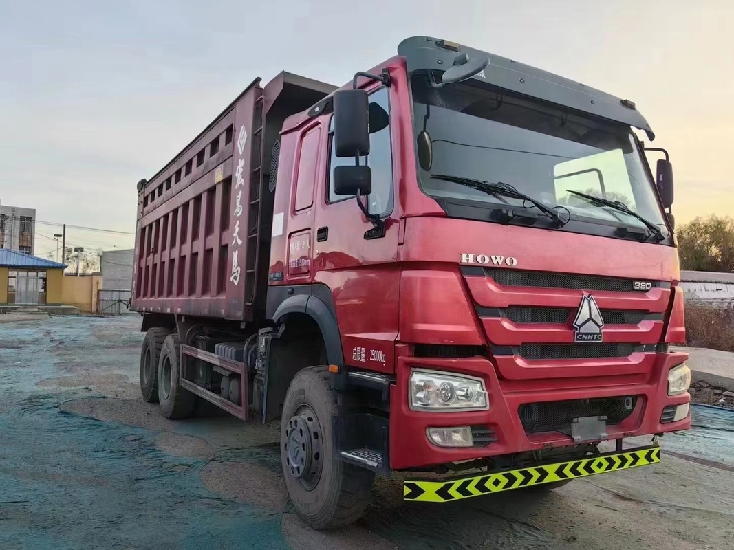 Sino Truck Howo 6x4 Euro 3 Uso de emisiones en África 2019 Año real Howo Dump Truck Minería