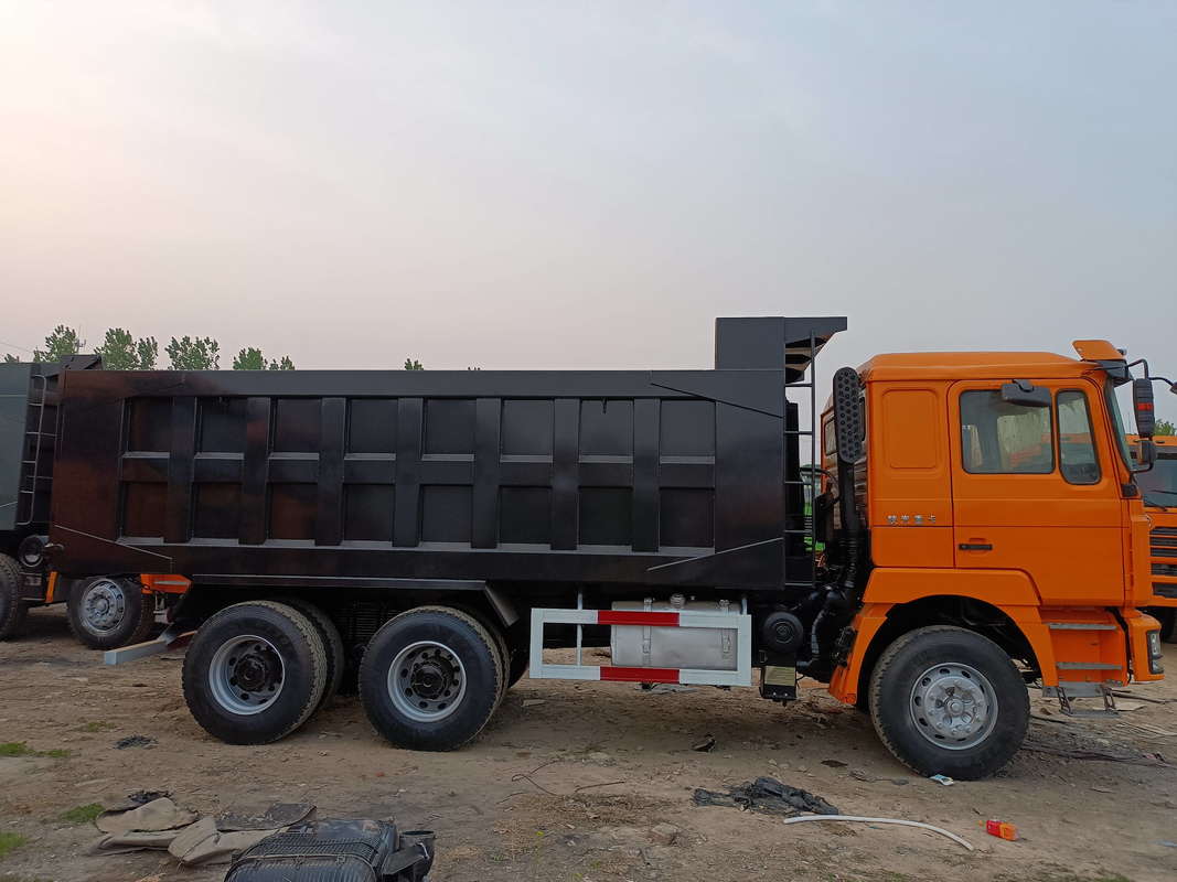 Shacman F3000 Dump Truck 6 * 4 Usado con remodelación Weichai 380hp Diesel Cabina de techo plano