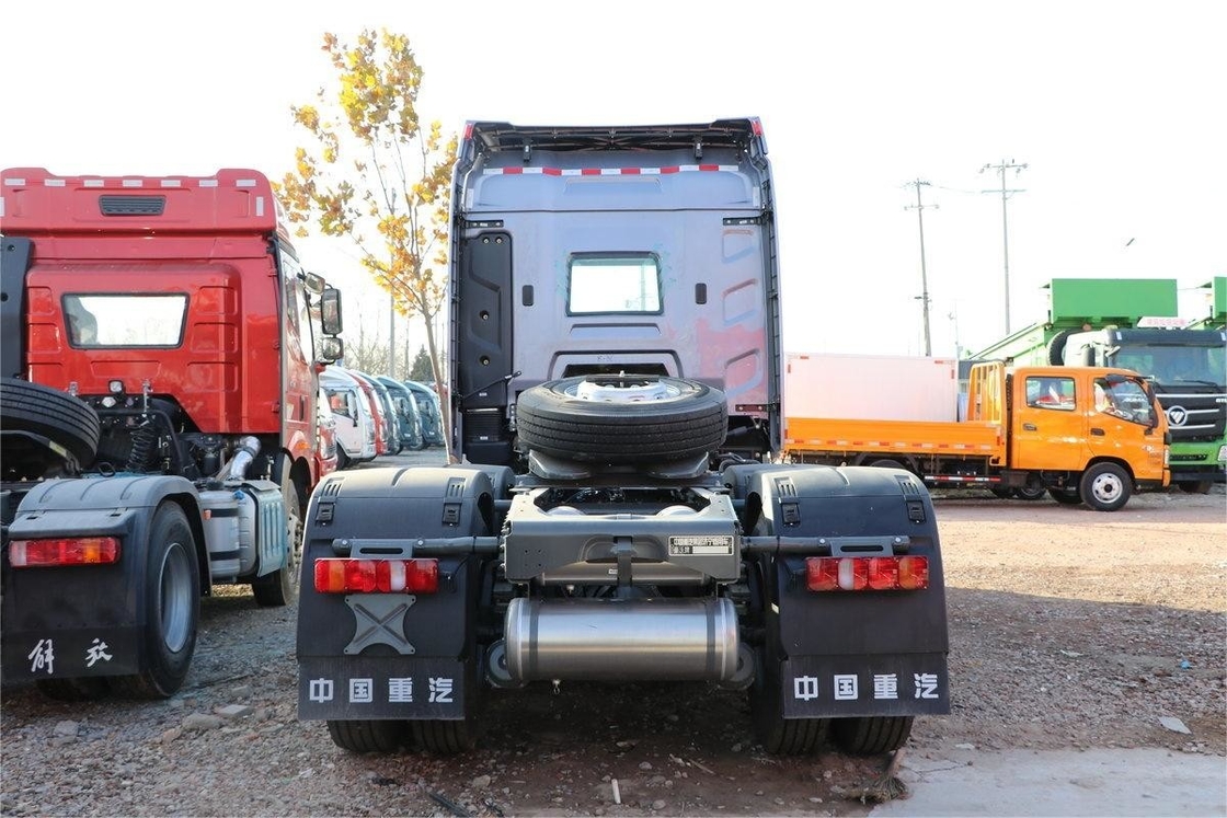 HOWO Camión pesado Tractor Deflector de techo alto 6X4 Diesel 16 marchas 480 caballos de fuerza Nacional VI