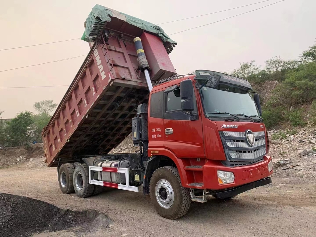 Camiones usados con precios de 10 ruedas Foton Dumper Cargando 30 toneladas Gran cubo con tapa