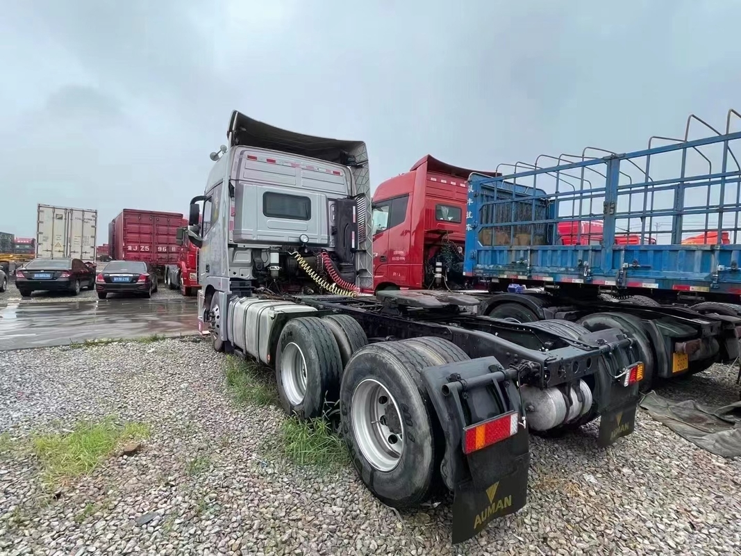Foton Auman Est Camión tractor 6*4 Modo de conducción Cabina superior 2 Dormidor Motor Diesel 2020 Año