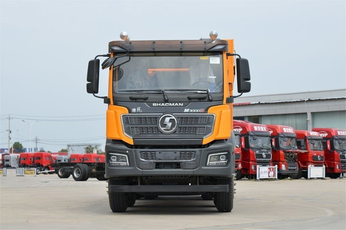 Versión de construcción urbana estándar 400HP 8X4 6.8m Shacman camión de basura con tela a prueba de polvo