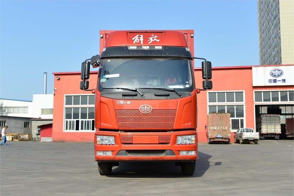 FAW J6L de eje único Jiefang camión medio de 240 CV 4X2 de 8 velocidades 6.8m Van de la puerta lateral del camión