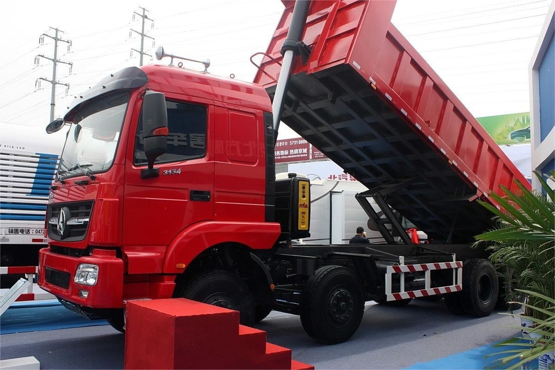 Camión pesado 340 CV 8X4 7.2m Cuerpo rojo Aire acondicionado montado en la parte superior Marca Beiben