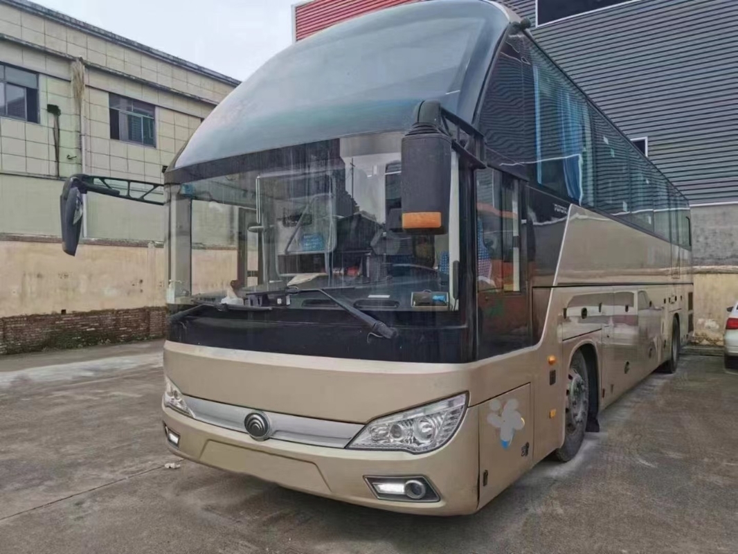 Autobús de lujo de Youtong 48 asientos Champagne Yutong ZK6122H VIP Pasajero de autobús con aire acondicionado