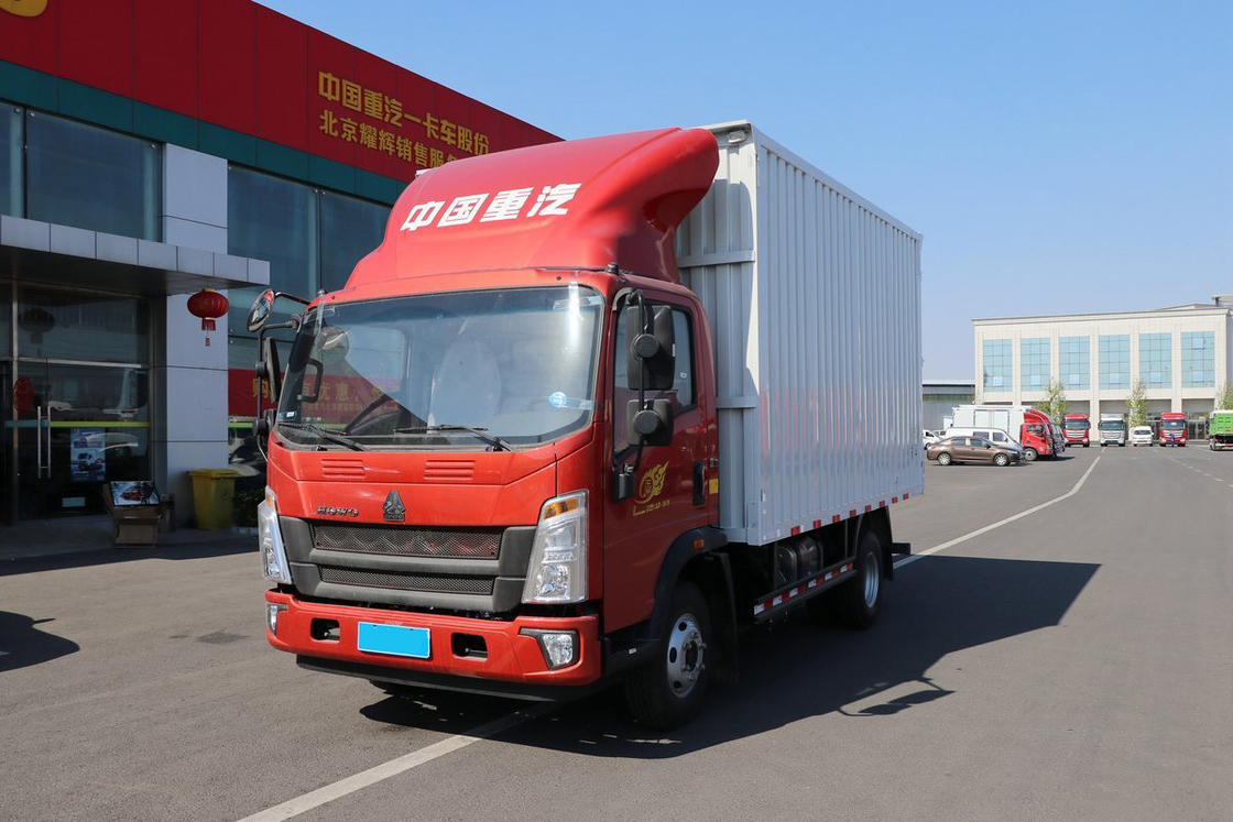 Sinotruk King Serie 160HP 4.15m Deflector de techo alto fila única HOWO camioneta ligera