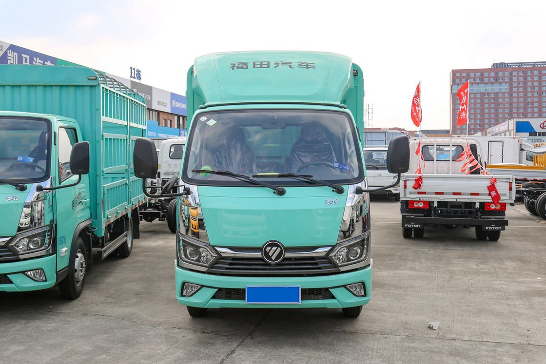 Foton Auman Mini Camion 2.0L 127HP CNG 3.815m Techo alto Deflector Valla Camión asientos absorbentes de golpes