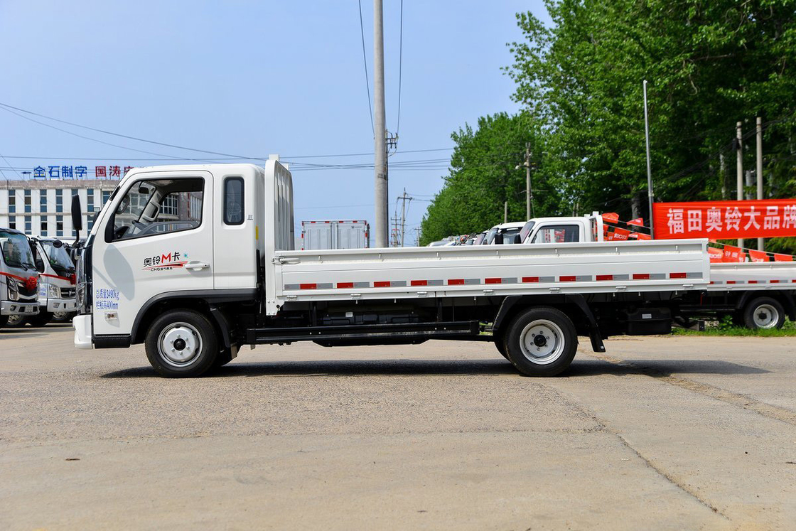 Camión ligero Foton Auman 2.0L 127HP CNG 3.94m Euro 6 5 marchas asientos de fila única caja de carga del portón trasero