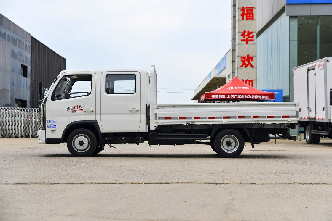 Auman M Modelo 2.0L asientos de fila doble 144HP Manual de gasolina 5 marchas 2.7m Foton Mini camión de cama plana