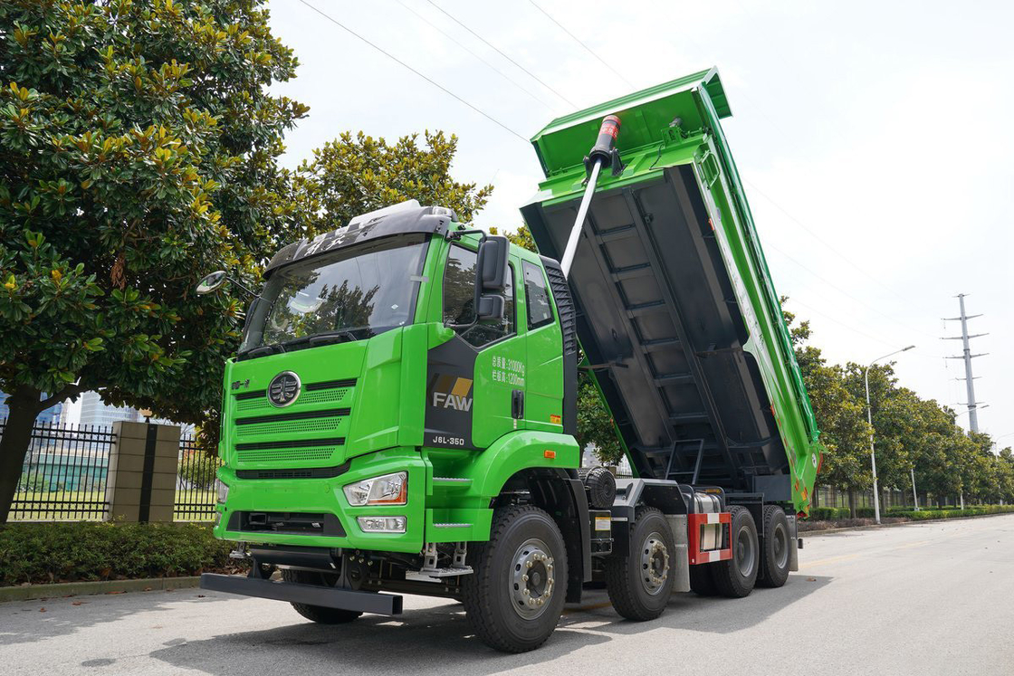 FAW Jiefang Dump Truck J6L Camión pesado Diesel 10 Gear 350hp 8X4 Bolsa de aire de absorción de choques asiento caja de descarga