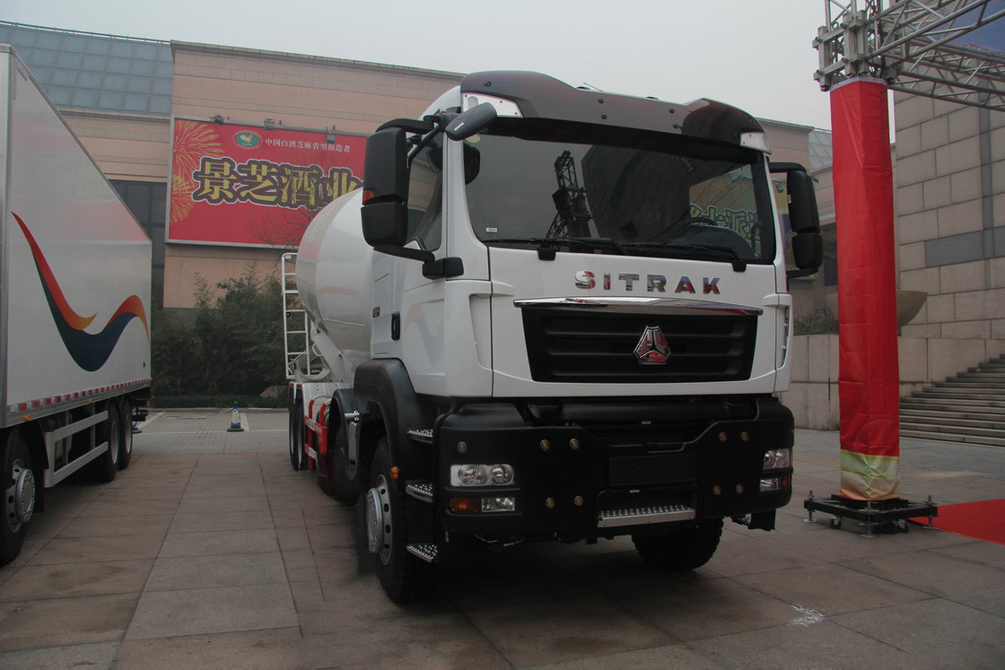 Sinotruk SITRAK C7H camión pesado diesel de 16 velocidades 400 CV 8X4 6.5m3 camión mezclador de hormigón