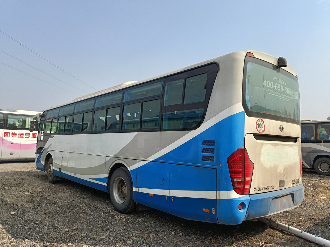 Uso de autobuses en África Youngtong ZK6115 Ventana corredera de doble puerta de 47 asientos Motor diésel A / C
