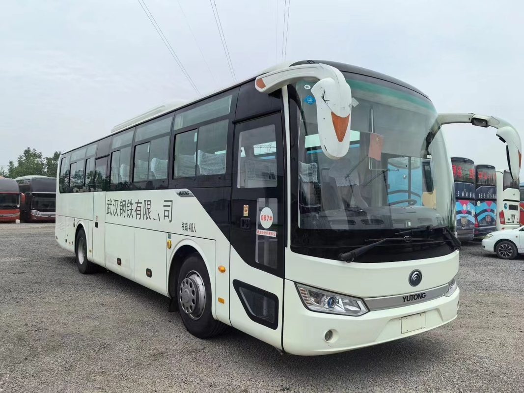 Autobús eléctrico en venta 48 asientos China Autobús Yutong ZK6115 Primavera de 2017 Año 300KM por carga