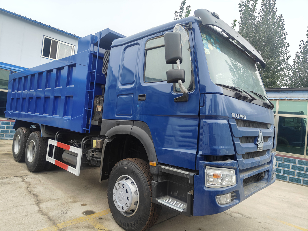 Camión en África Howo Dump / Tipper 6*4 Color Azul 10 Ruedas Con Alta Refubished Nuevo Cubo