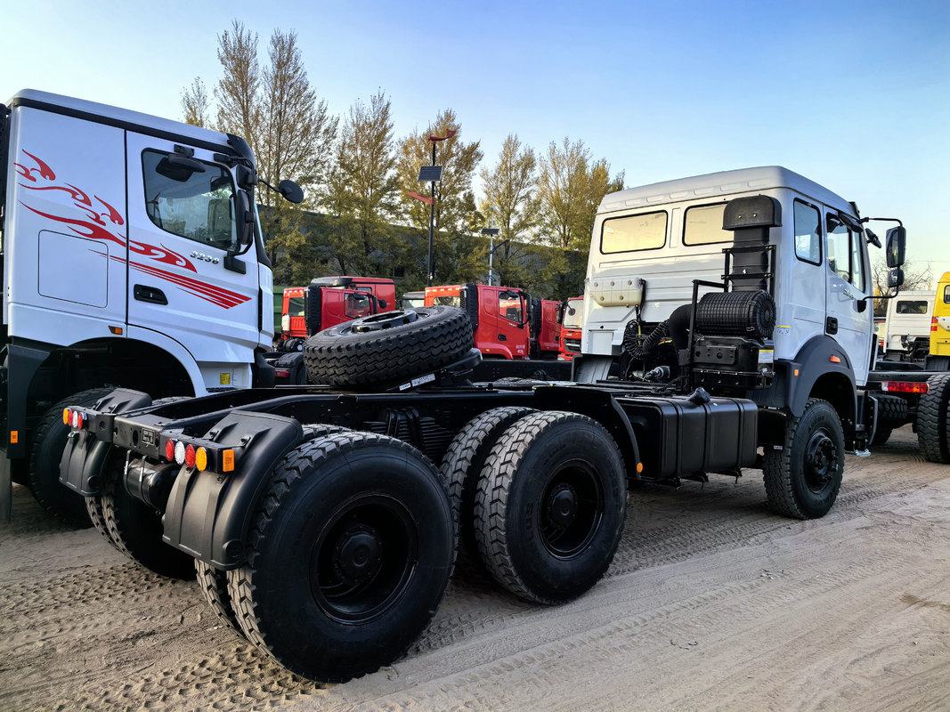 Cabeza de semirremolque pesado camión tractor Beiben 6 * 4 modo de conducción 420hp Weichai Euro 3 Uso en África