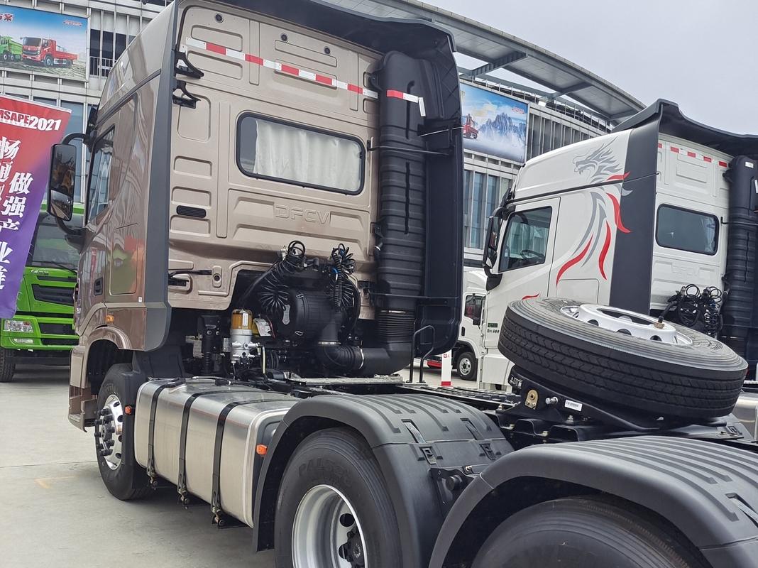 Remolque Camión Tractor Camión Dongfeng Tianlong KX 520hp Motor Cummins Alta versión estándar 6 * 4