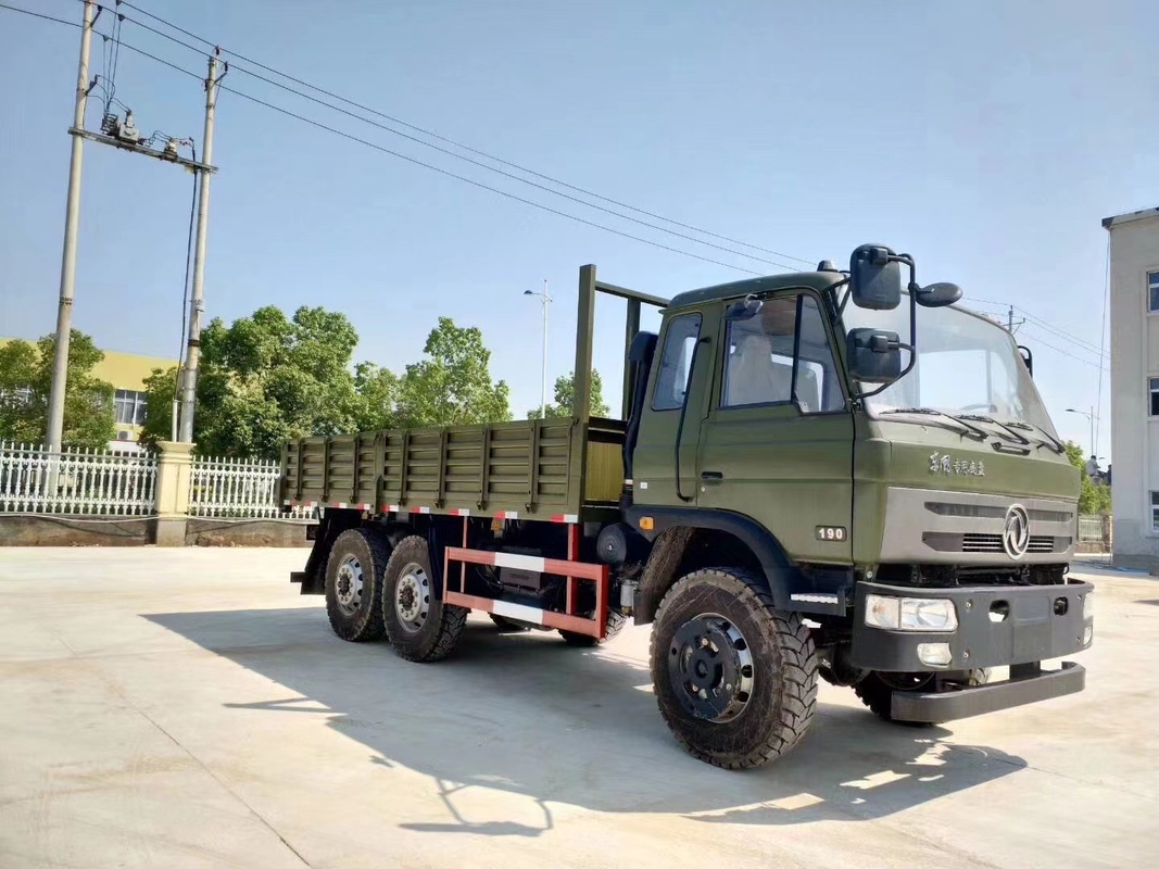 Camión de carga Dongfeng 20 toneladas peso de carga Euro 3 emisiones Dirección de mano izquierda 6*4 modo de conducción