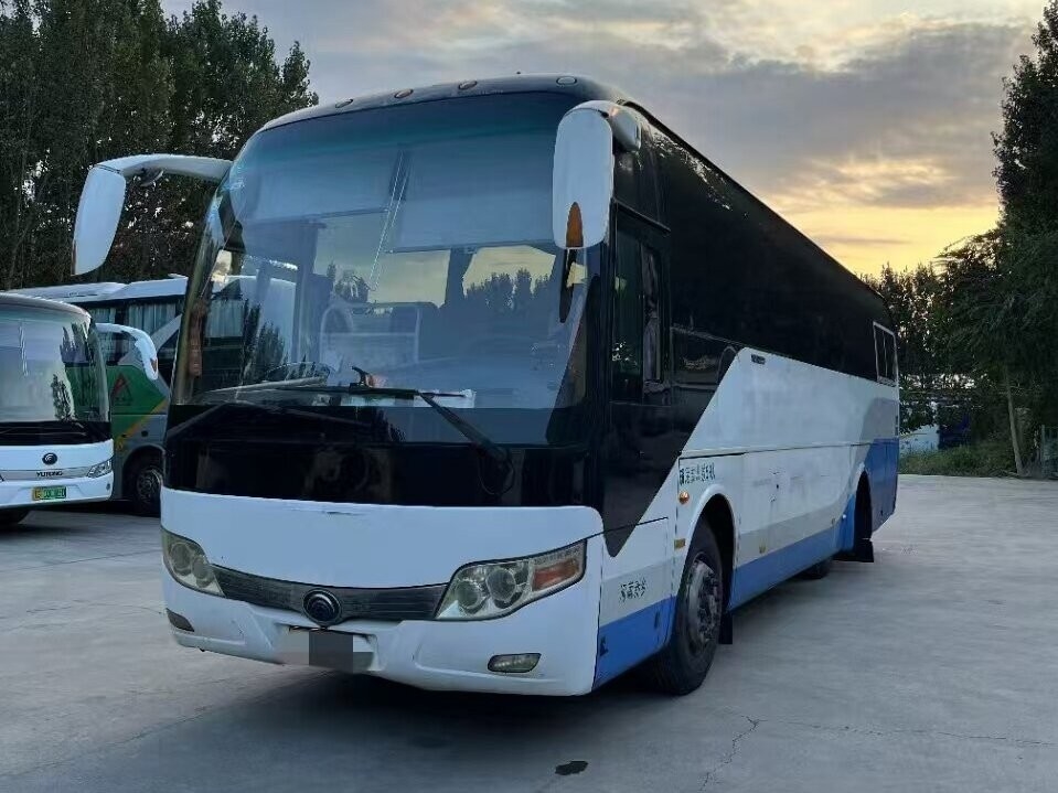 Autobuses y autocares usados 59 asientos Yutong Autobús 3*2 asientos Diseño Aire acondicionado Uso en África