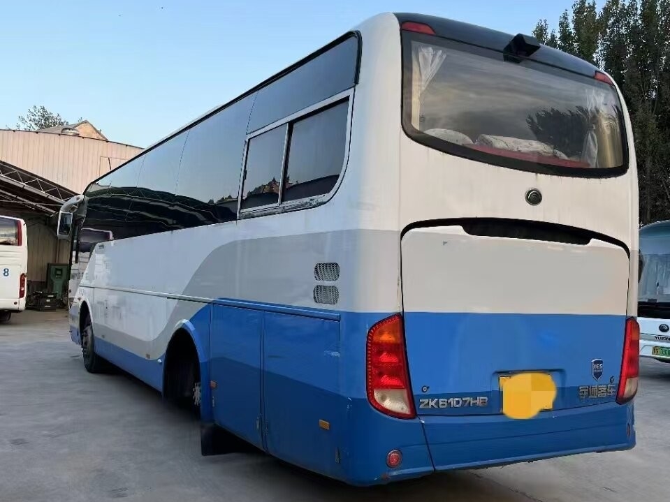 Autobuses y autocares usados 59 asientos Yutong Autobús 3*2 asientos Diseño Aire acondicionado Uso en África
