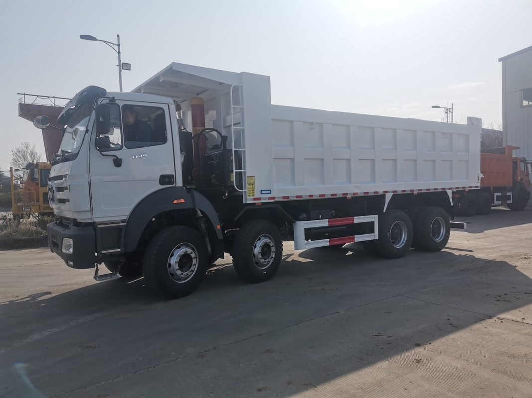 Nuevo camión de basura Beiben 8*4 de color blanco Weichai 380hp Turbocompresor Euro 2 uso en África