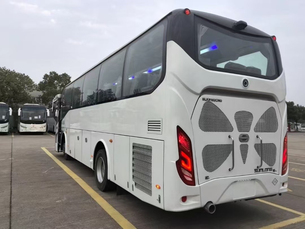 Autobús usado 36 asientos Sunlong Autobús SLK6102 CNG Motor Yuchai Dirección a mano derecha Uso en África