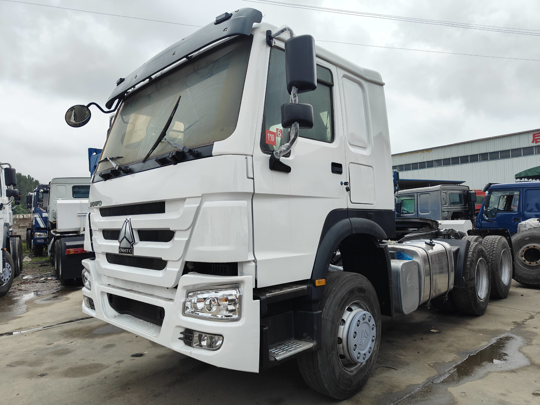 Camión de cabeza de remolque Howo 2022 año Camión de tractor Howo 371hp Emisión Euro 2 Completamente reformado