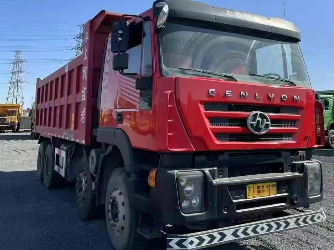 China camiones usados pesados SAIC Hongyan camión de basura 8×4 Iveco tecnología de camión de mano izquierda 390hp