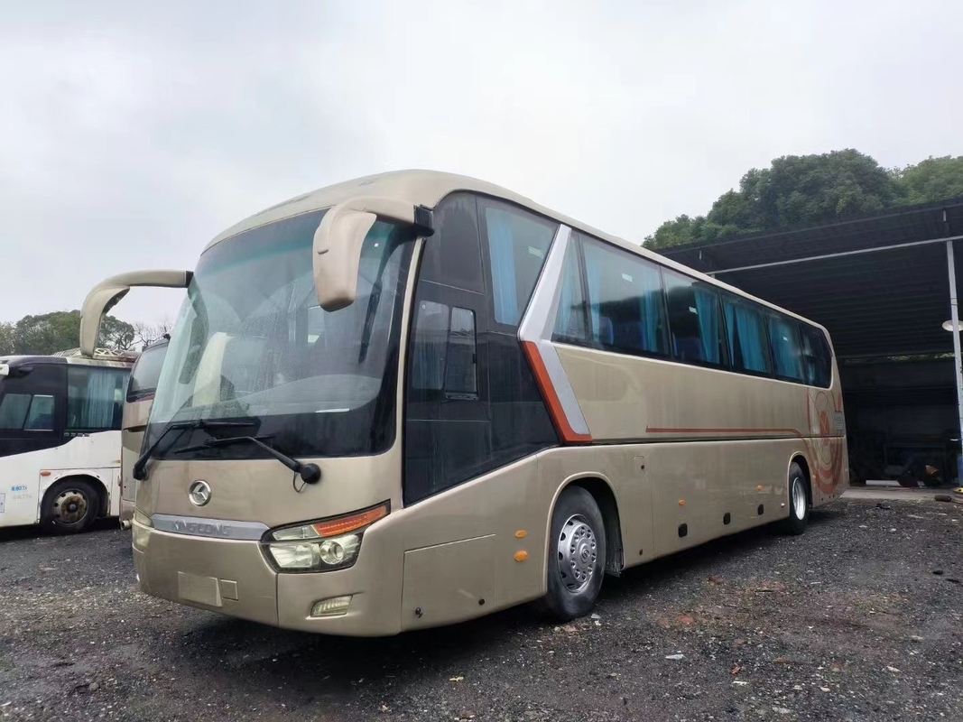 Autobuses Entrenador 55 asientos Kinglong Champagne Color 53 asientos XMQ6129 Euro 3 Emisión LHD&RHD