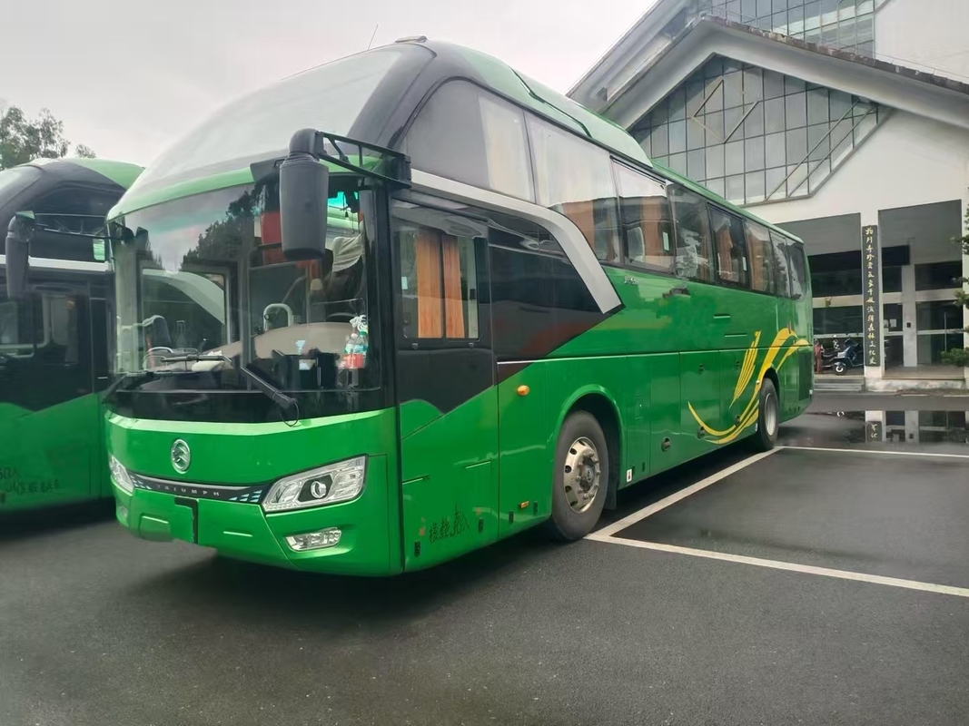 Techo alto XML6122 Autobús de coches usados Golden Dragon 50 asientos Suspensión aérea 2023 Año Interior de lujo seguro