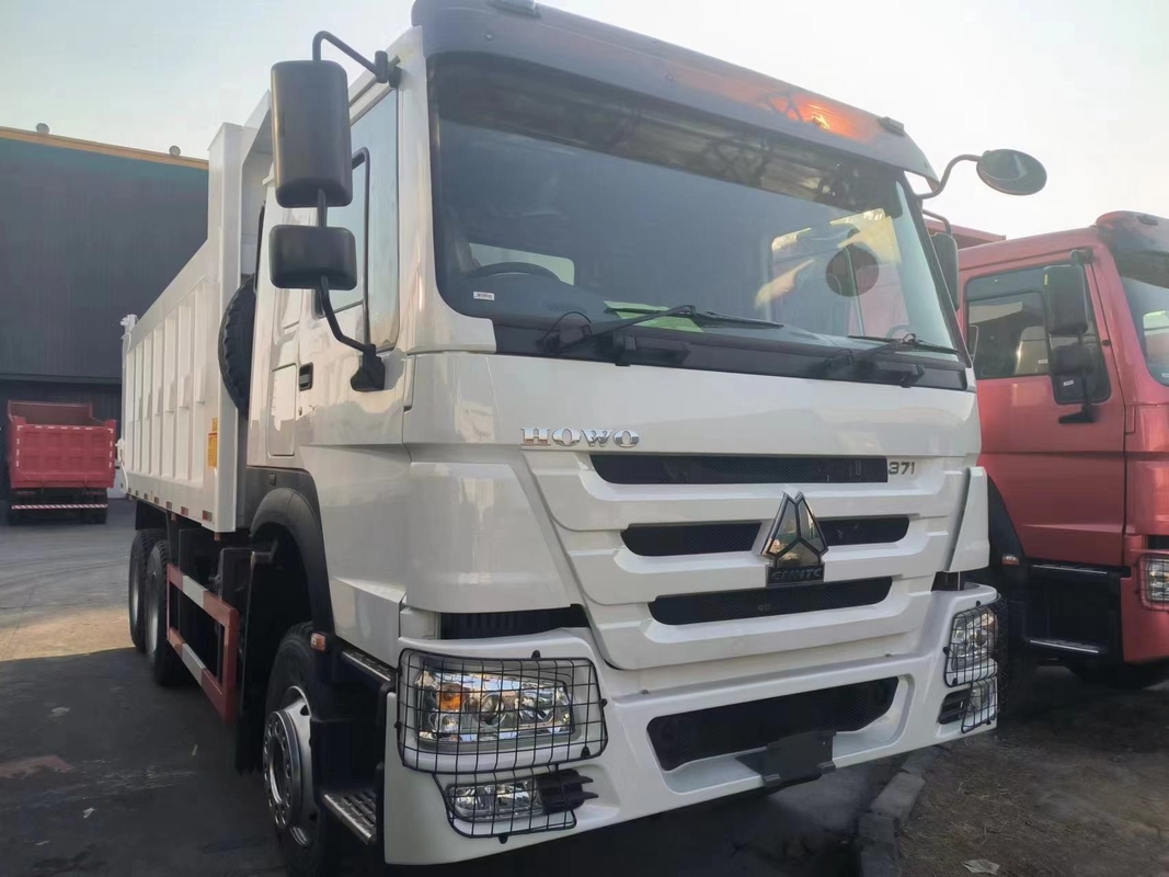 Sinotruk Howo 371hp 6*4 modo de conducción 2025 año Rhd camiones de carga pesada