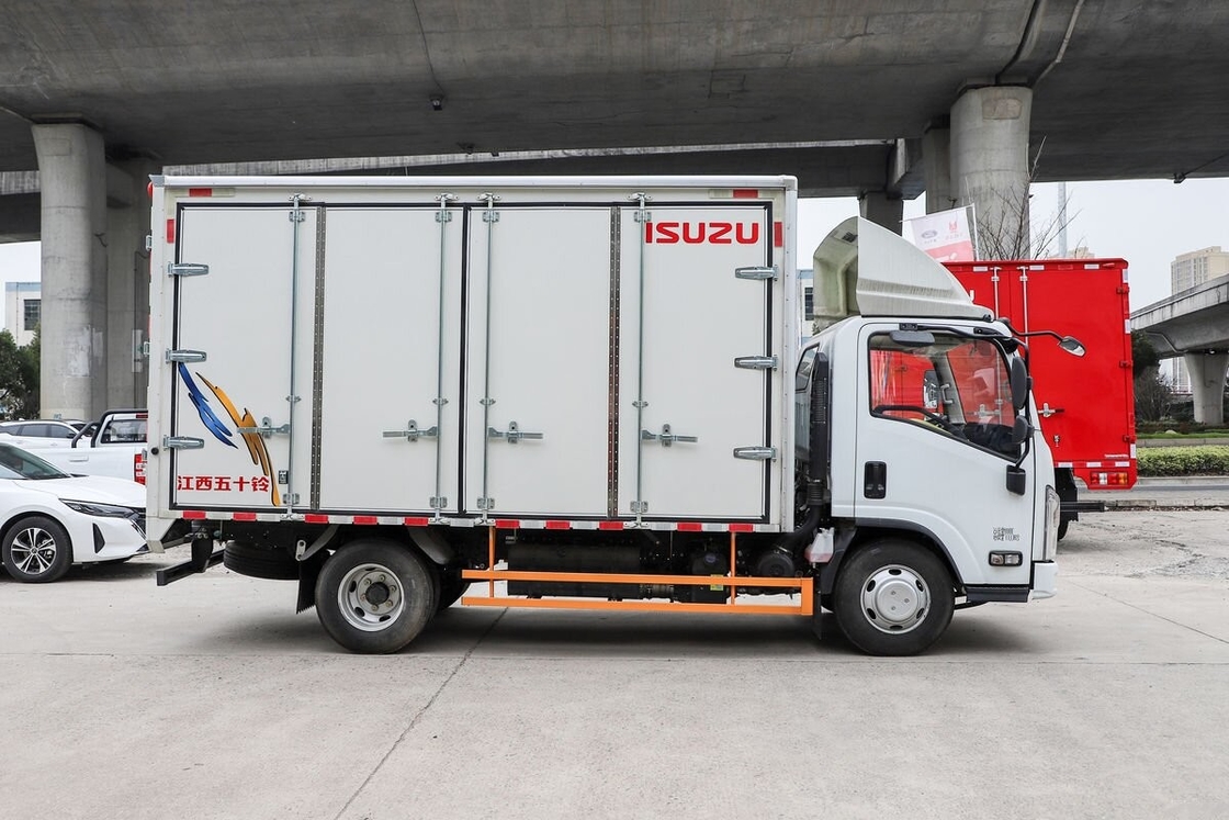 Camiones de segunda mano Isuzu EC5 4×2 MODO DE Conducción 127hp Camiones de carga baratos para la exportación