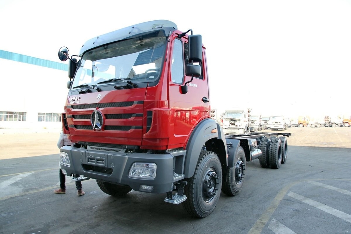Camiones de carga usados Chasis para la venta Beiben Ng80 8×4 modo de conducción 336hp Camiones usados asequibles para el transporte marítimo