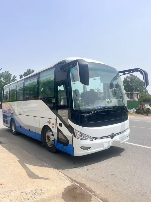 Autobús de uso diésel con lujoso interior ZK6907H6Y1 17 asientos de cuero Iglesia / ONG Tablero limpio