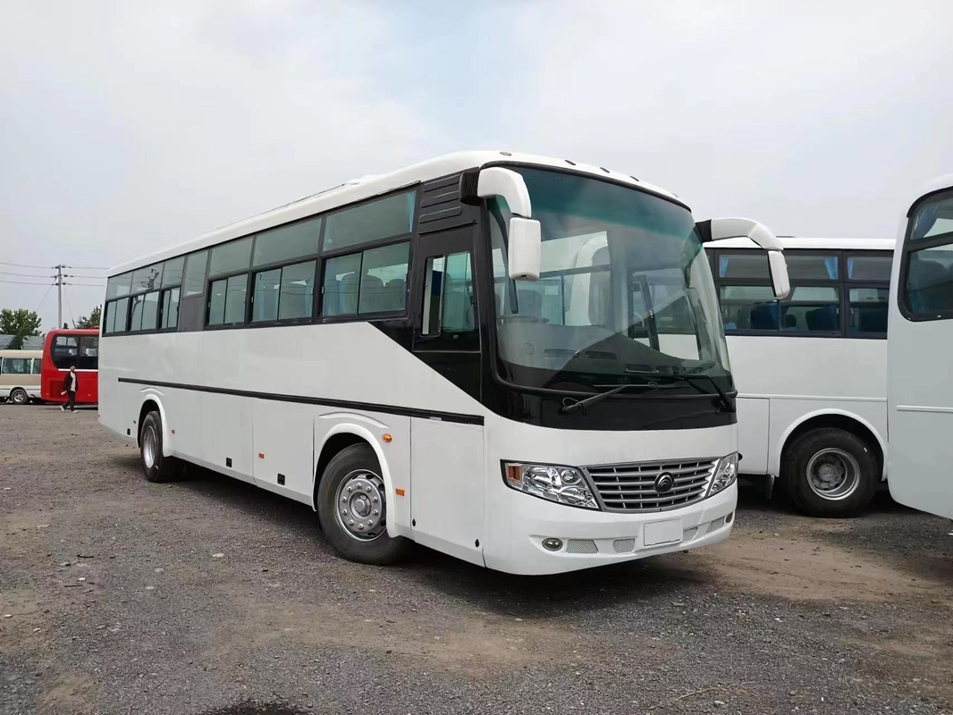 Autobús usado de Yutong en stock Zk6112d 53 asientos Dachai Diesel Tipo de combustible Euro 2 Motor con puerta media