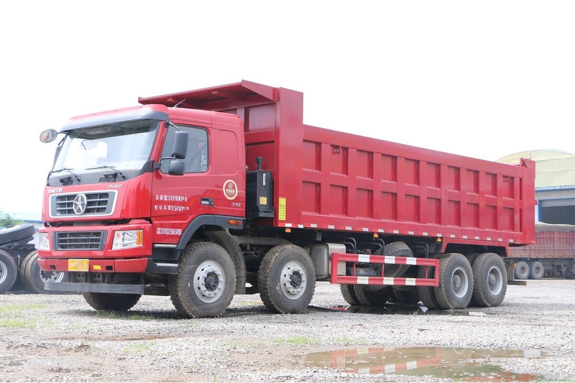 Venta de camiones usados Dayun N8C 375hp 8*4 modo de conducción Comprar camión usado mejor precio a África