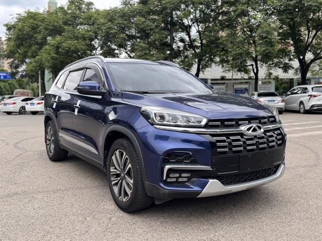 SUV chino de segunda mano de bajo kilometraje Chery Tiggo 8 SUV con transmisión automática 2019 año de uso familiar y comercial