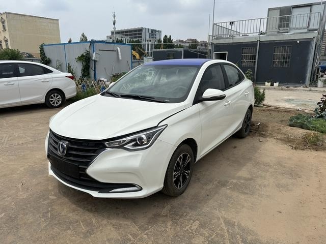 Changan Alsvin 2019 Automático y pequeño coche familiar con gasolina de automóvil de sedán para la exportación