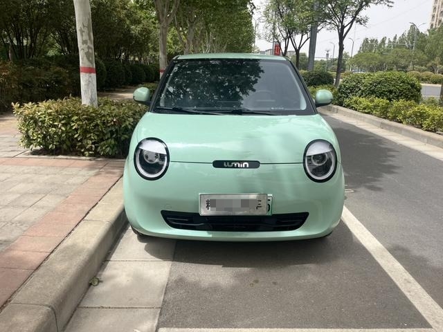 Changan Lumin Ev Usado de Precio Asequible 2022 En Venta Pequeño Coche Eléctrico de la Ciudad De China Para Conducción Urbana