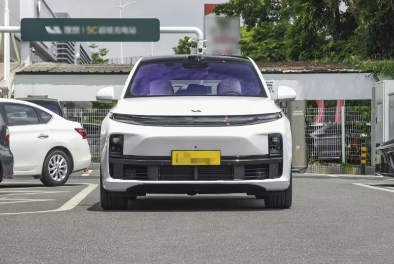 Nuevo SUV Li Auto 2025 Año 4WD de Autonomía Extendida Coche Duradero y Potente Coche Ideal Con Color Personalizado