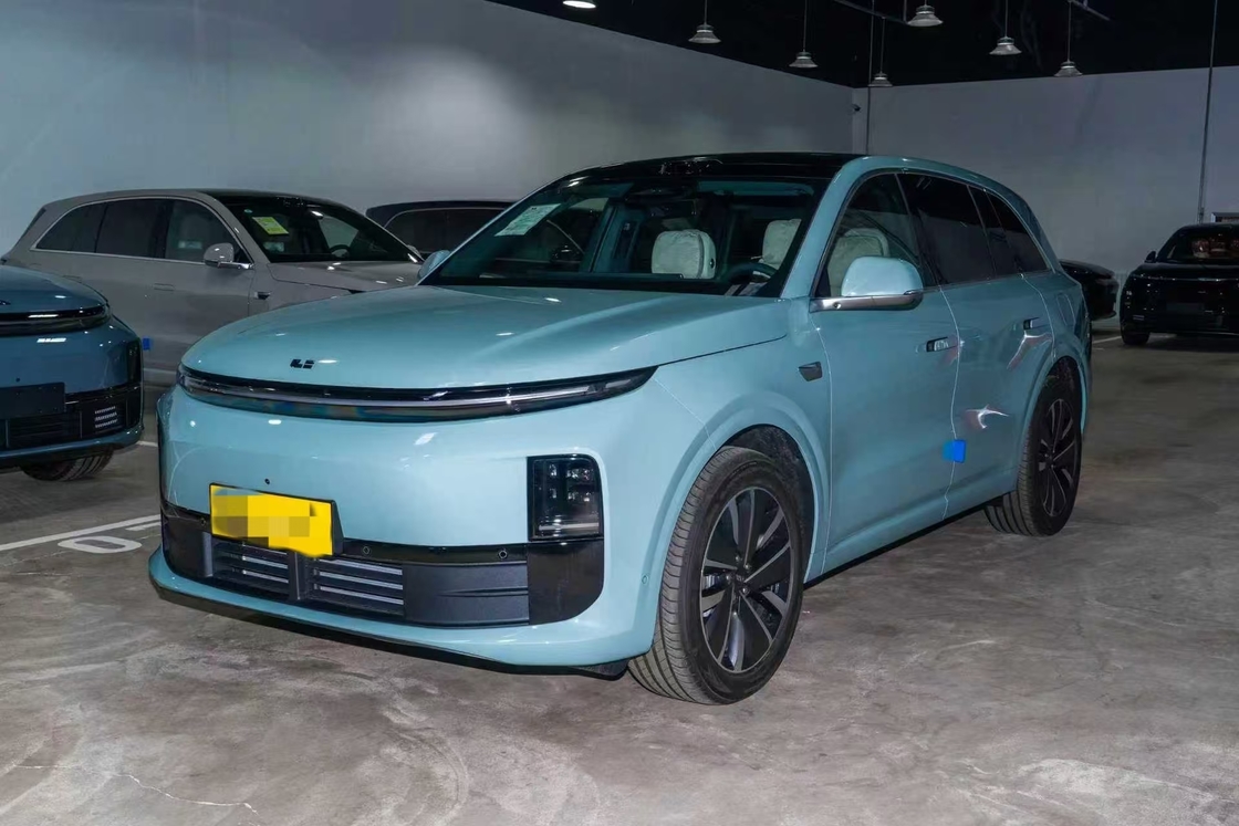 Chinese Li6 Para Exportación Ideal 2025 Transporte Personal Año Bajo Kilometraje Híbrido Eléctrico y Gasolina