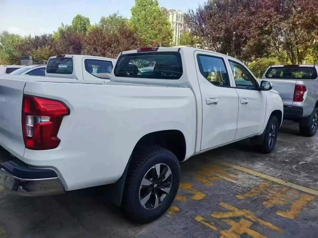 Peugeot Diesel 4WD Volante a la izquierda Euro 5 Cabina doble para la exportación