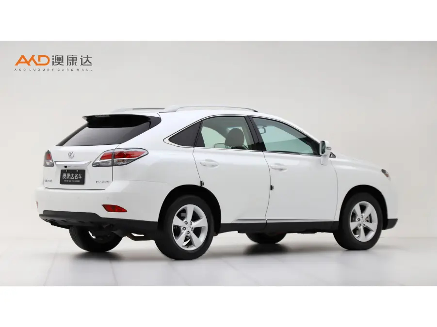 Lexus RX 2013 2.7L Automático Tracción Delantera 5 plazas de lujo usado y asequible para uso familiar