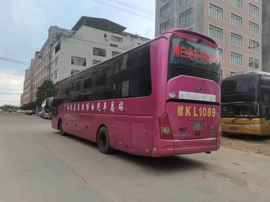 ZK6122 Autobús de dos pisos de Yutong Autobús de pasajeros usado / Autobús de lujo de 49 plazas de doble puerta y manejo a la izquierda