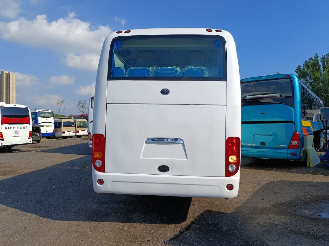 ZK6102D Autobús de pasajeros usado de Yutong 2020 de 57 plazas 2 + 3 Diseño de una puerta de manejo a mano derecha Autobús de lujo