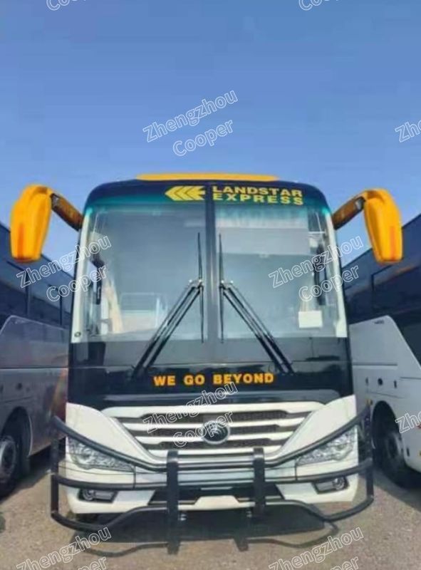 Autobús de pasajeros Yutong ZK6120D nuevo, marca Yutong, 2025, 67 asientos, configuración 2+3, motor Cummins, dos puertas para pasajeros y 1 puerta para conductor, volante a la derecha, autobús de lujo